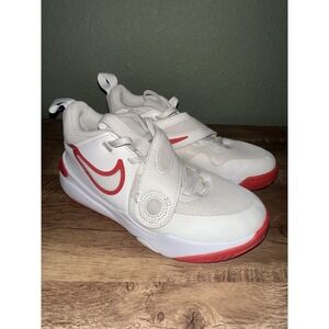 Nike Team Hustle School Athletic Shoes White Foam Summit White Size 1Y EUC
